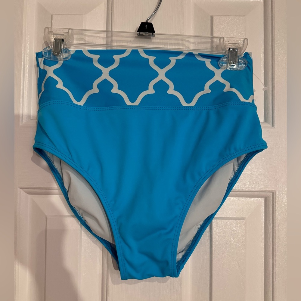 TARA GRINNA SWIMWEAR
HIGH WAIST TURQUOISE & WHITE BOTTOM